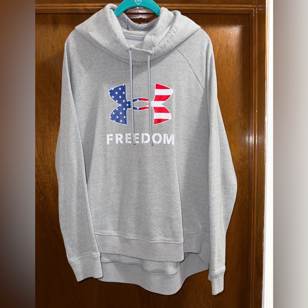 Under Armour Gray Freedom Hoodie with Flag Logo women’s. Size Xl